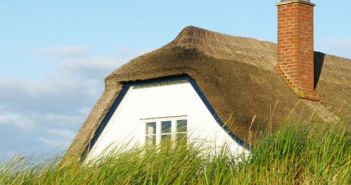 Keine neuen Ferienwohnungen mehr auf Sylt erlaubt (Foto: AdobeStock - DOC RABE Media 26192452)