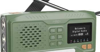 Genießen Sie die große Programmvielfalt mit dem SOL-1550 Kurbelradio Vielseitiges Kurbelradio: Musik, Licht, Notfallwarnungen und (Foto: PEARL GmbH)