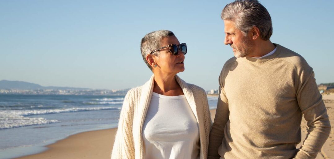Philosophische Fragen: Wie der Urlaub neue Perspektiven öffnen kann (Foto: AdobeStock 549314715 KAMPUS)