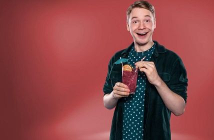 Till Frömmel präsentiert bunte Improvisationscomedy und Magie im (Foto: Bad Bevensen Marketing GmbH)